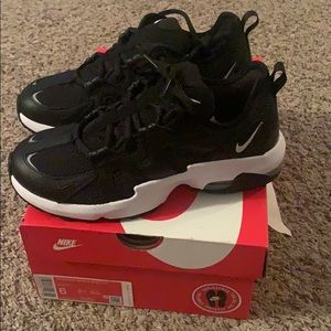 Women’s Nike Air Max Gravitation NIB